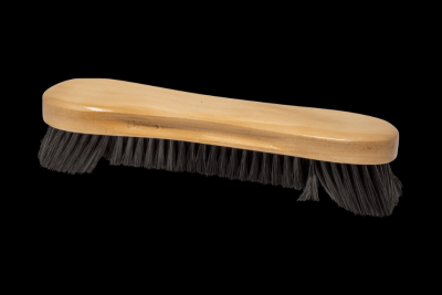 Brosse a tapis de billard